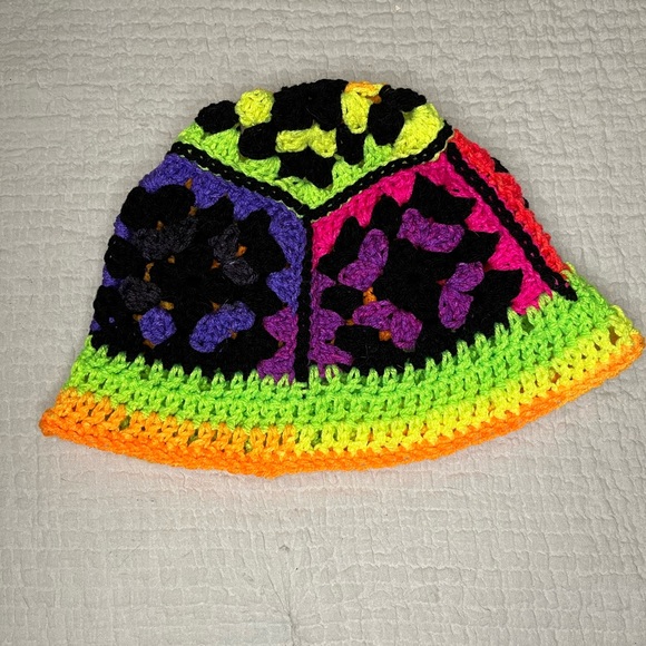 Crochet Bucket hat HANDMADE - Picture 2 of 2